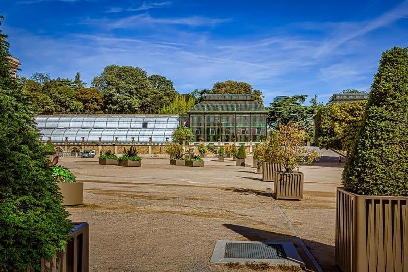 Service - Jardin Des Plantes - 5 * Parijs